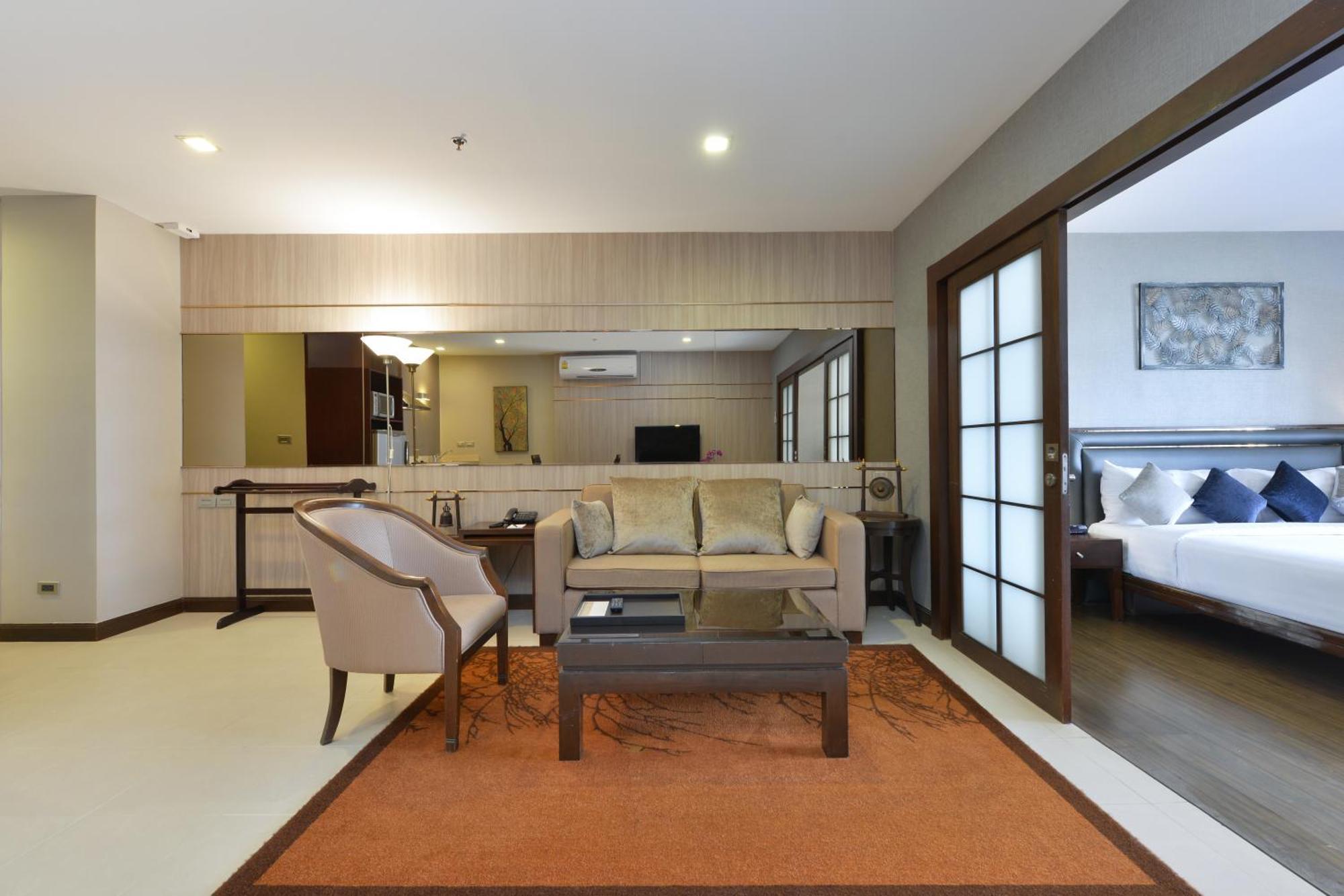 Grand Mercure Bangkok Asoke Residence מראה חיצוני תמונה